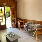 Prázdninový dům Maison De Type Piscine Collective Hume Gujan-Mestras